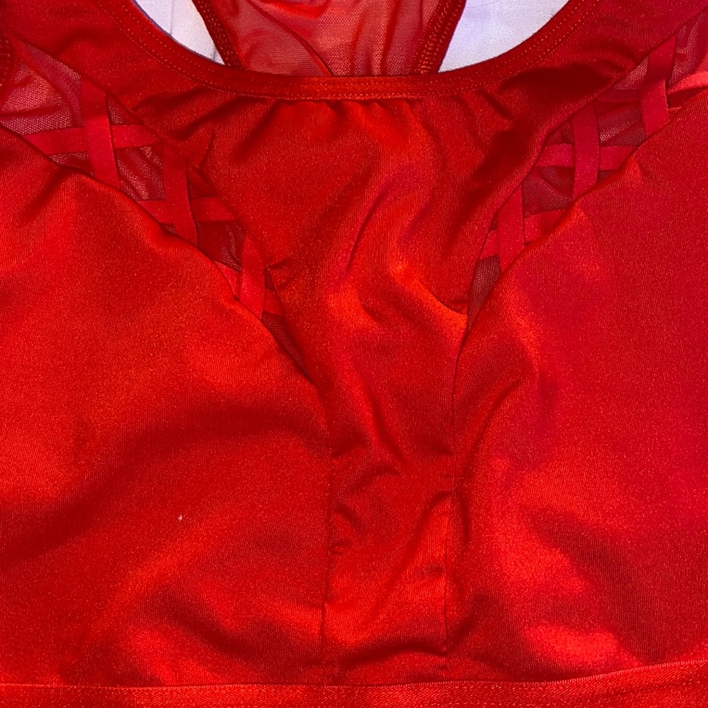 Red mesh Victoria sport sports bra - Picture 2 of 5